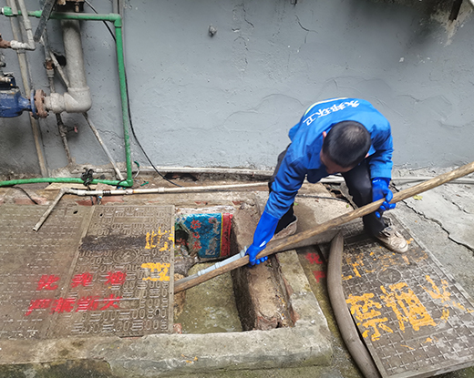 石岐区街道清掏化粪池